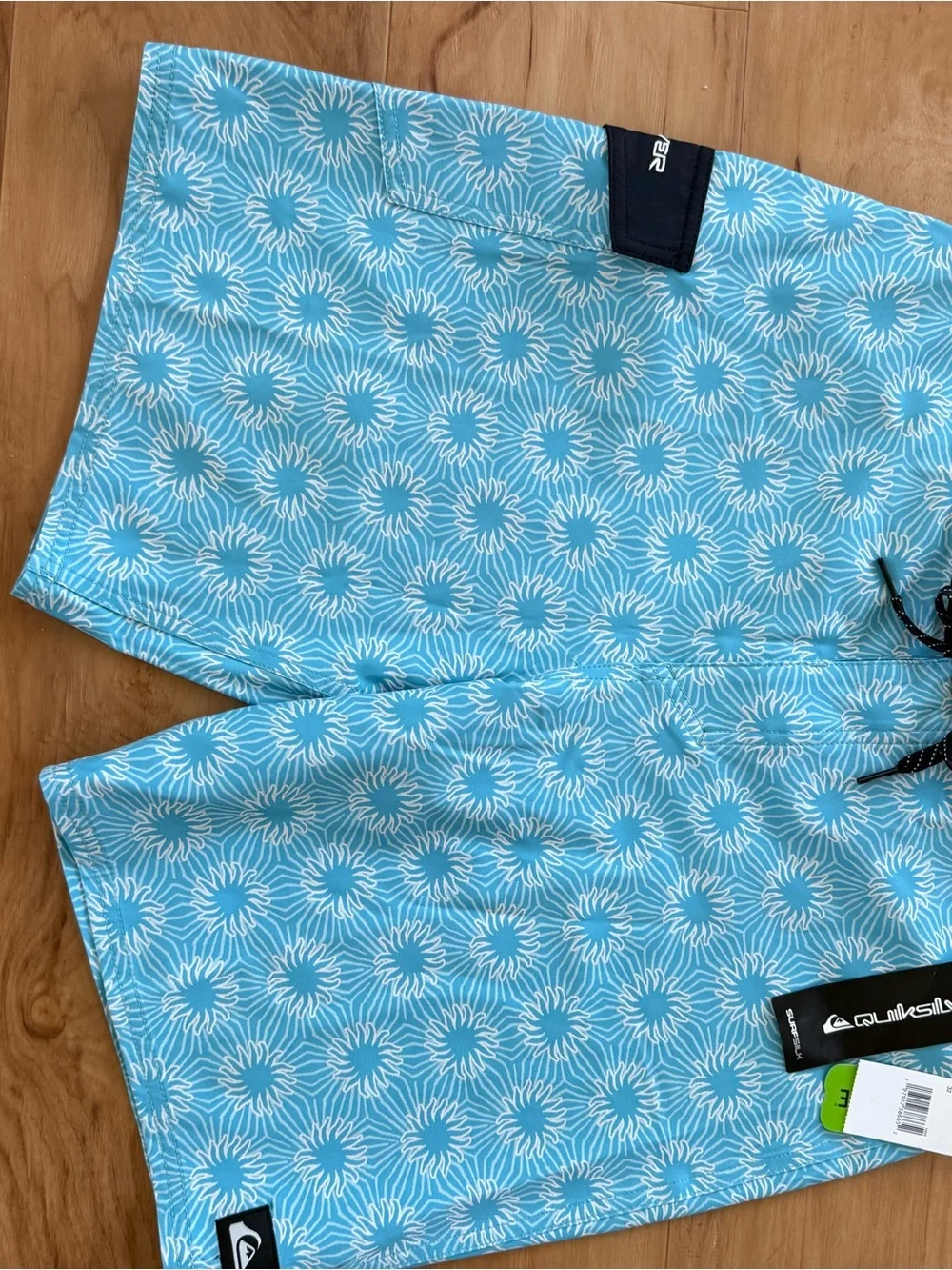 Men's quicksilver  Swim Board Shorts 32inch NWT